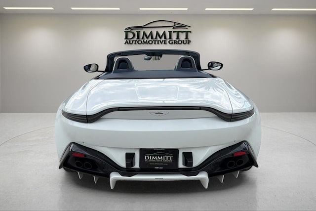 2023 Aston Martin Vantage