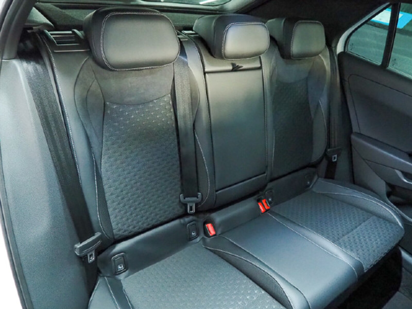 Volkswagen T-Roc – Bild 9