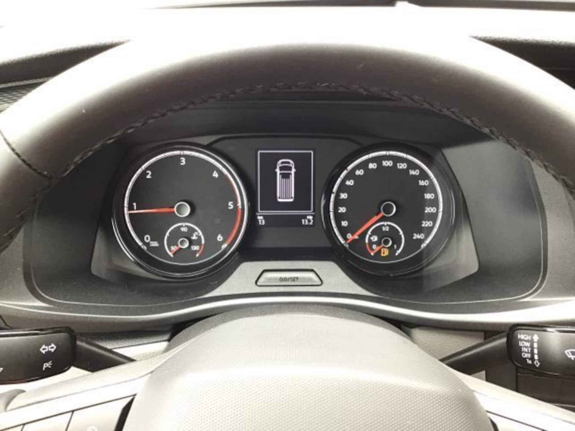Volkswagen T6.1 Caravelle kurzer Radstand Trendline