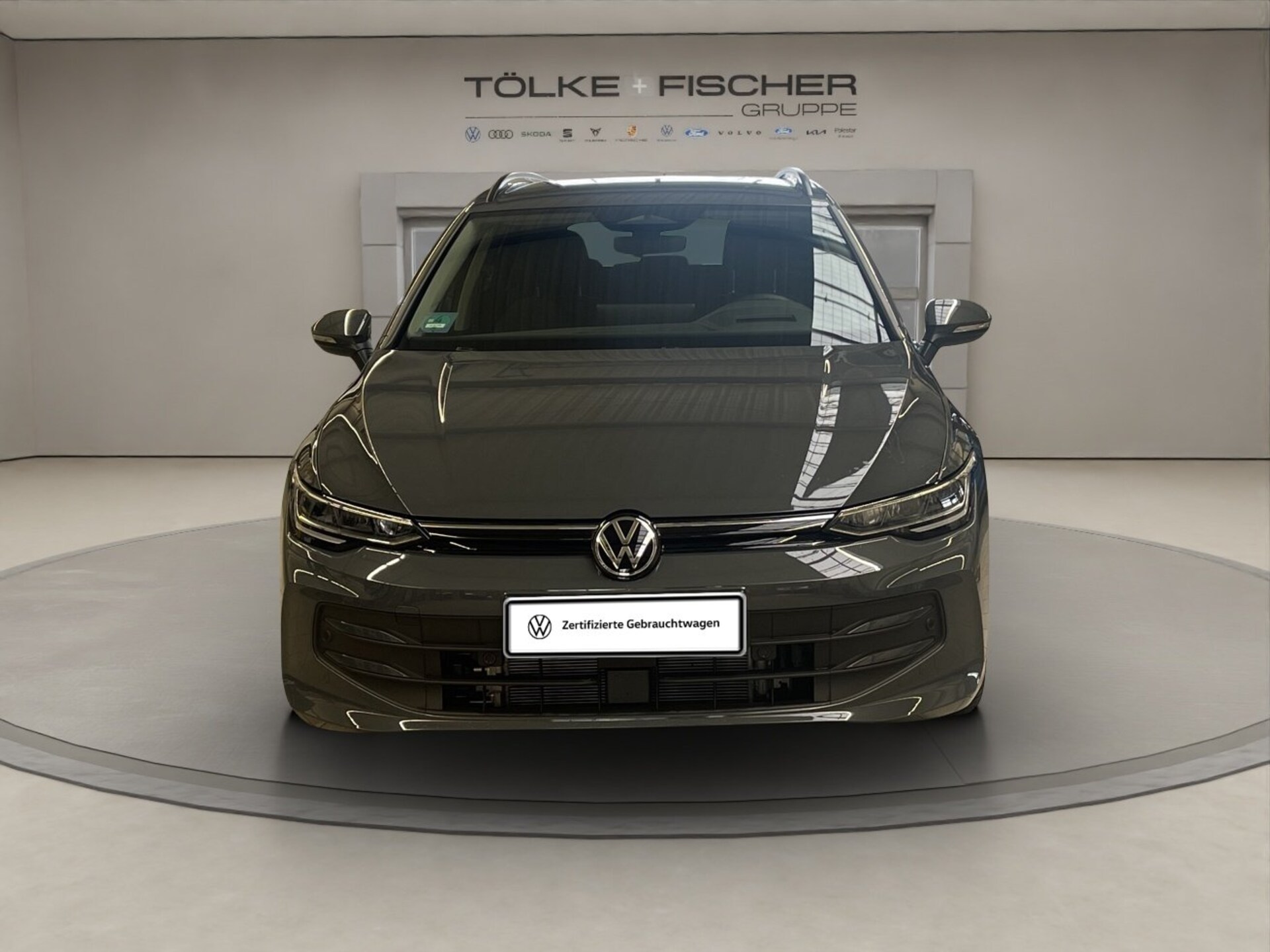 Volkswagen Golf Variant Life
