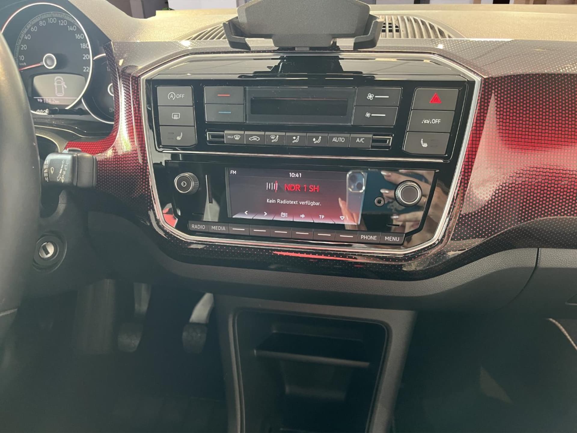 Volkswagen up! GTI