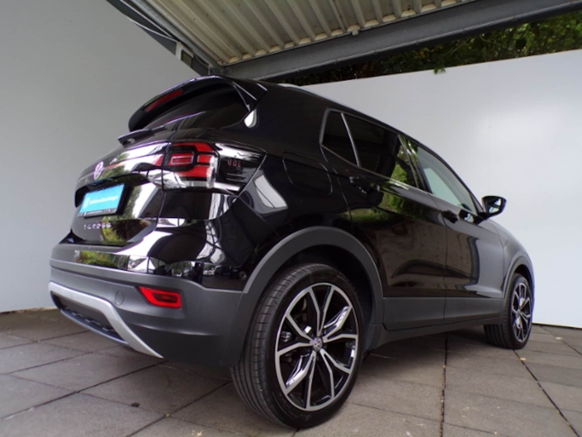 Volkswagen T-Cross Style