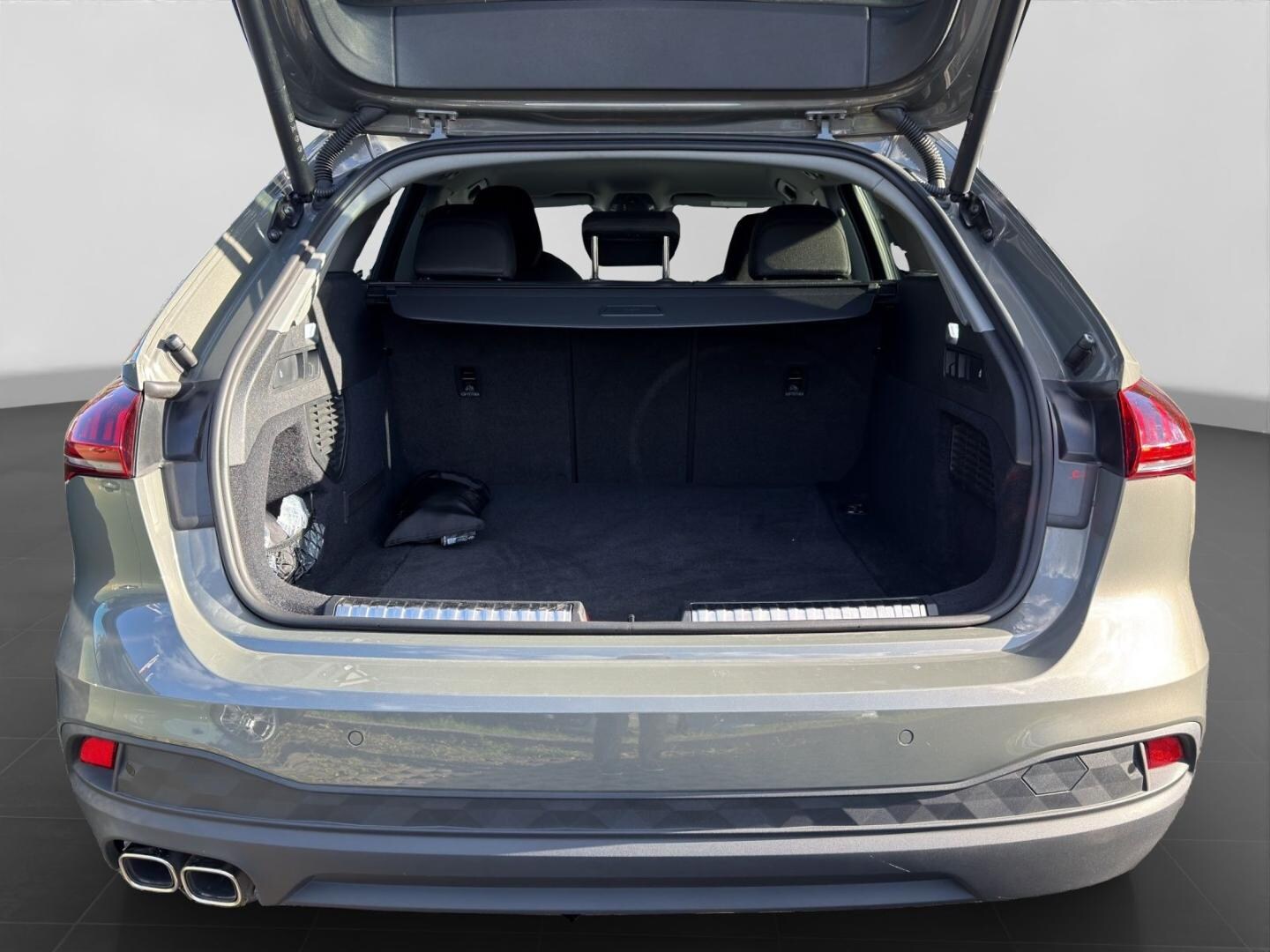 Bild über Audi A5 Avant TDI 150 kW S tronic - für weitere Informationen kontaktieren Sie den Audi Partner