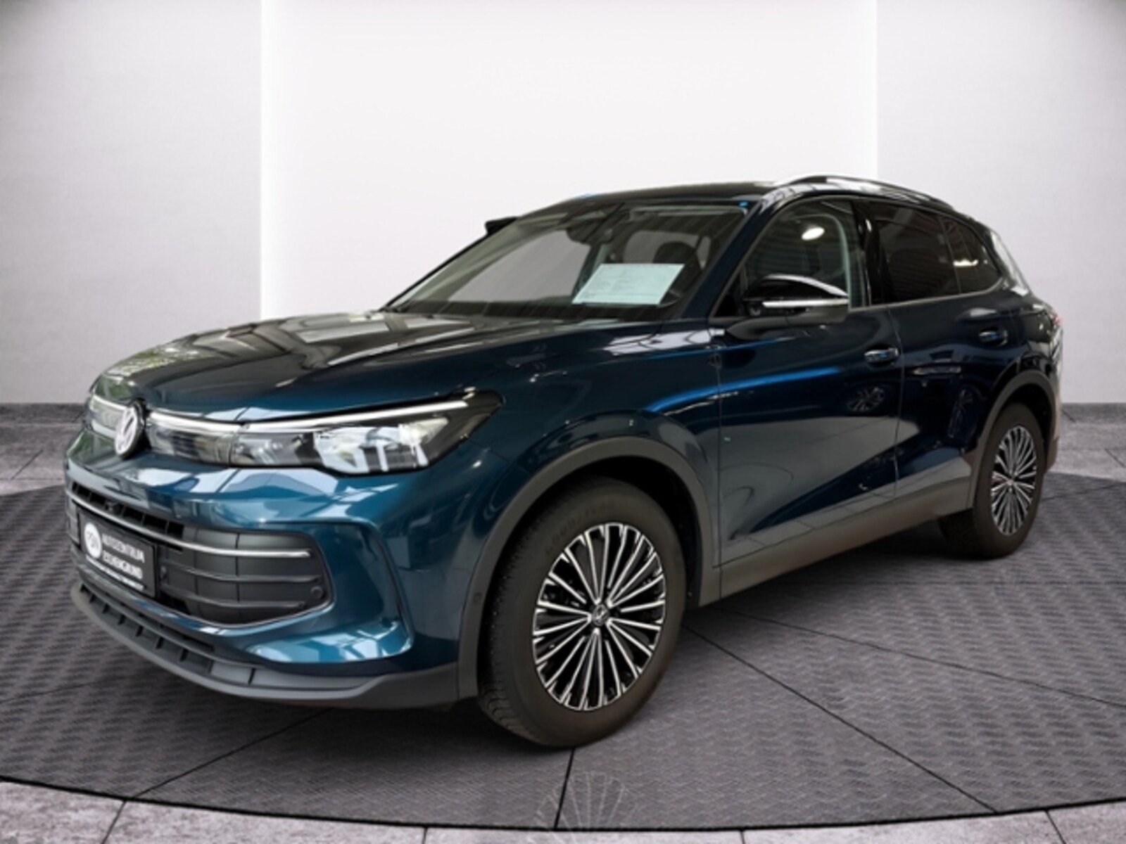 Volkswagen Tiguan – Bild 2