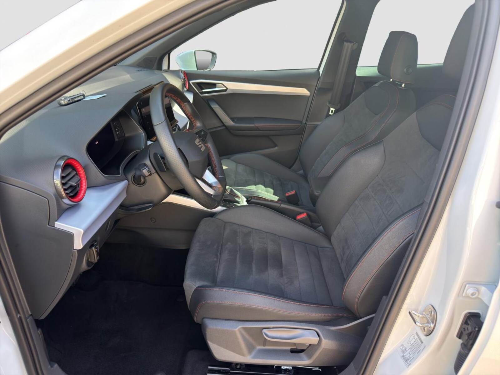 SEAT Arona – Bild 8