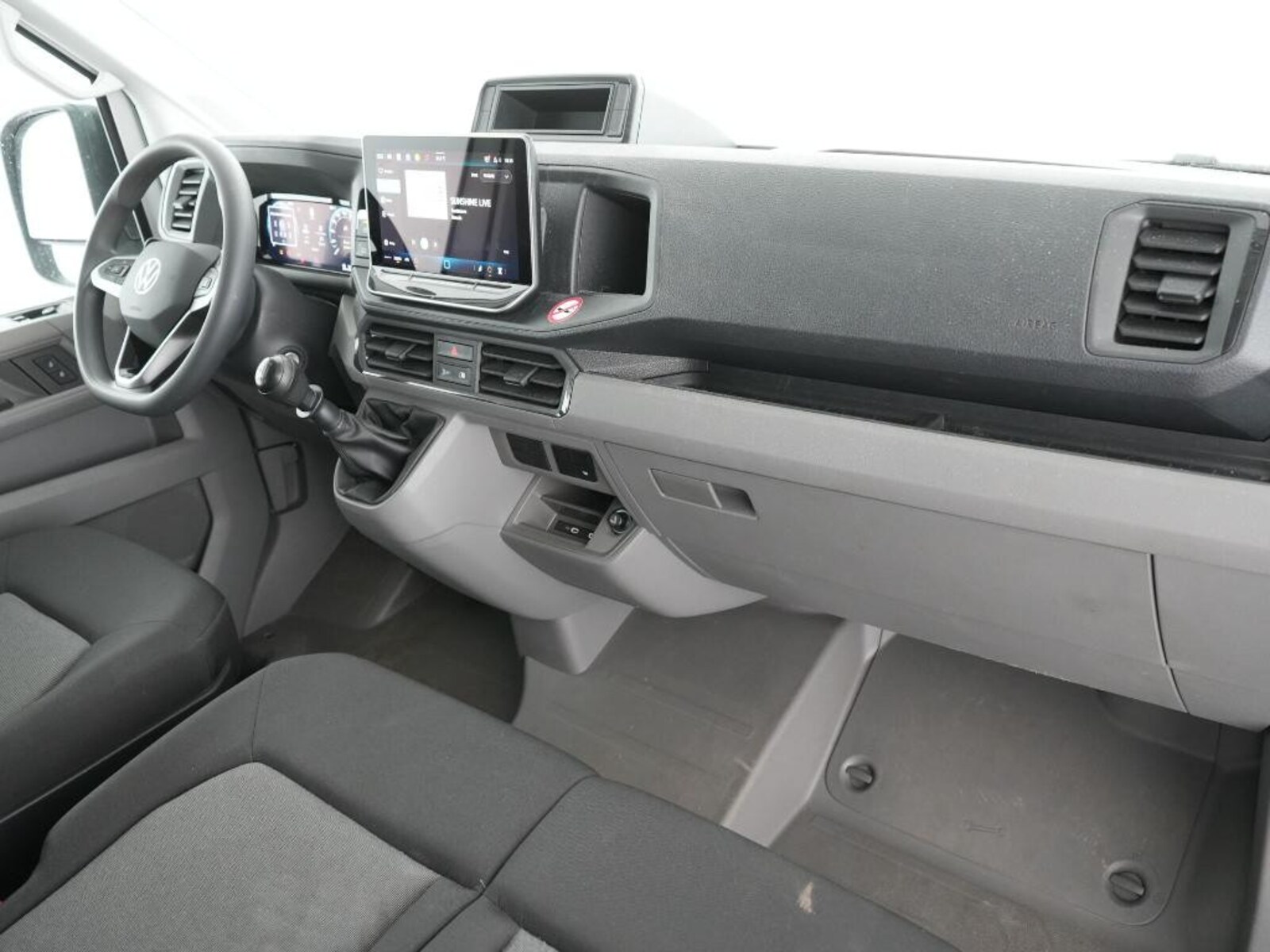 Volkswagen Crafter Kasten mittlerer Radstand – Bild 4