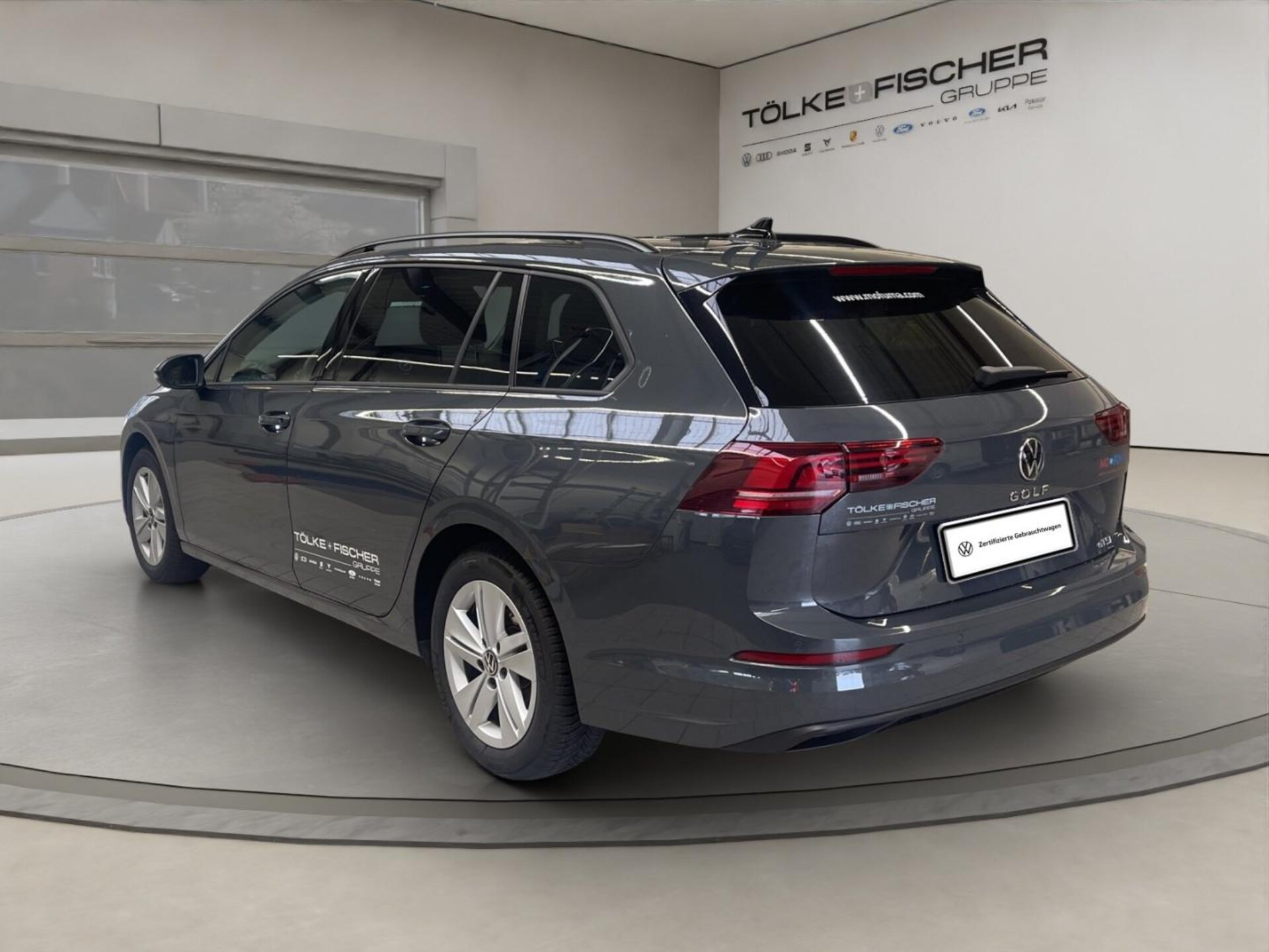 Volkswagen Golf Variant Life
