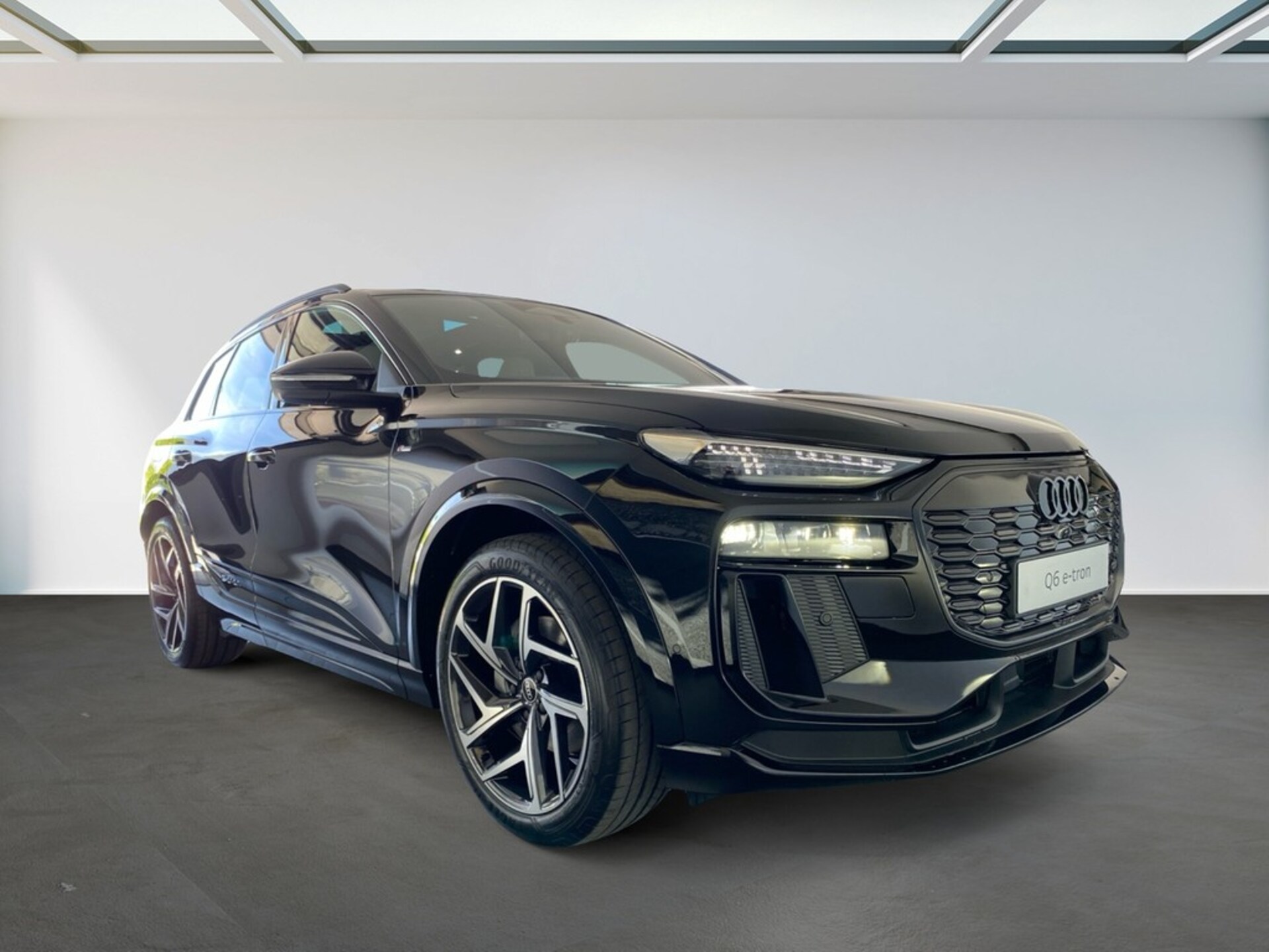 Audi Q6 SUV e-tron