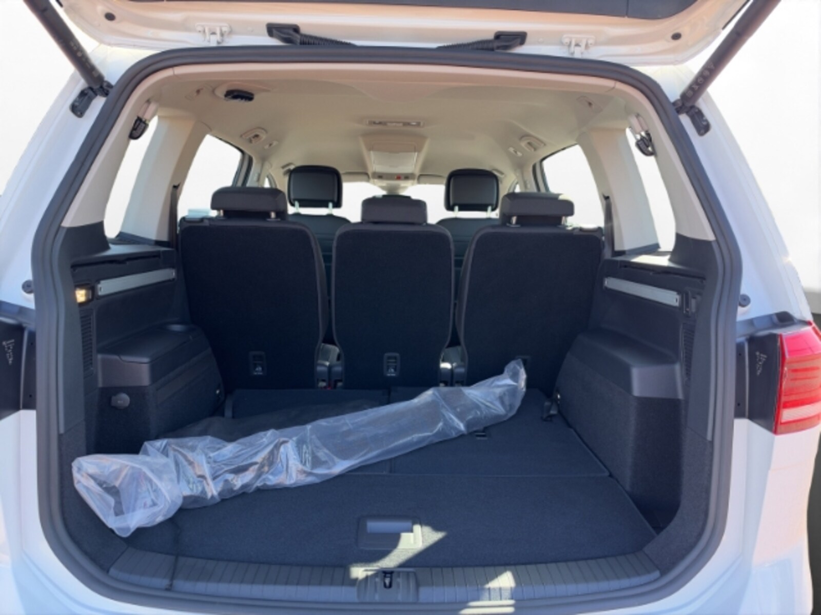 Volkswagen Touran – Bild 4