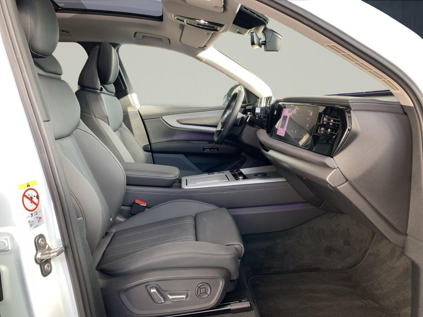 Bild über Audi Q7 SUV TDI quattro 220 kW tiptronic - für weitere Informationen kontaktieren Sie den Audi Partner