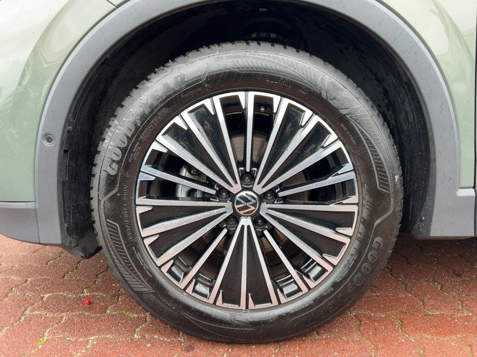 Volkswagen Tiguan – Bild 14