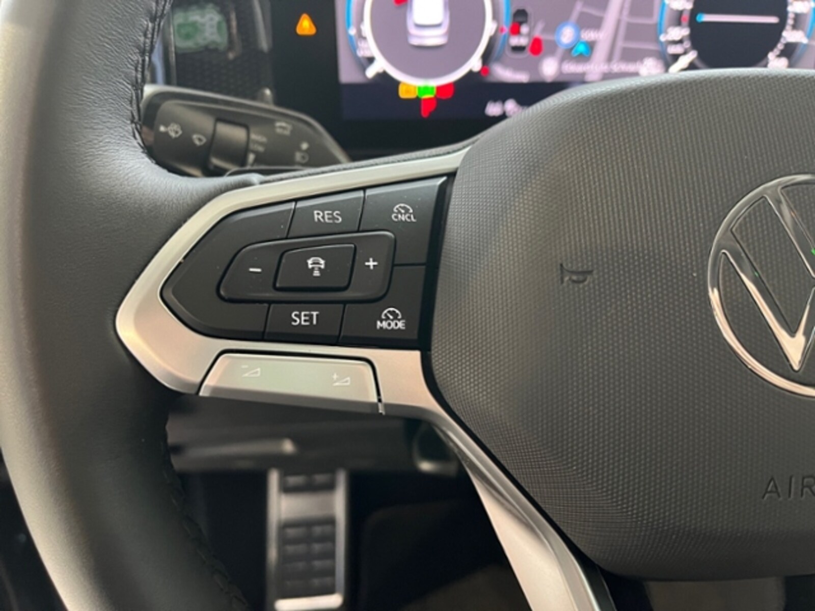 Volkswagen Tiguan – Bild 15