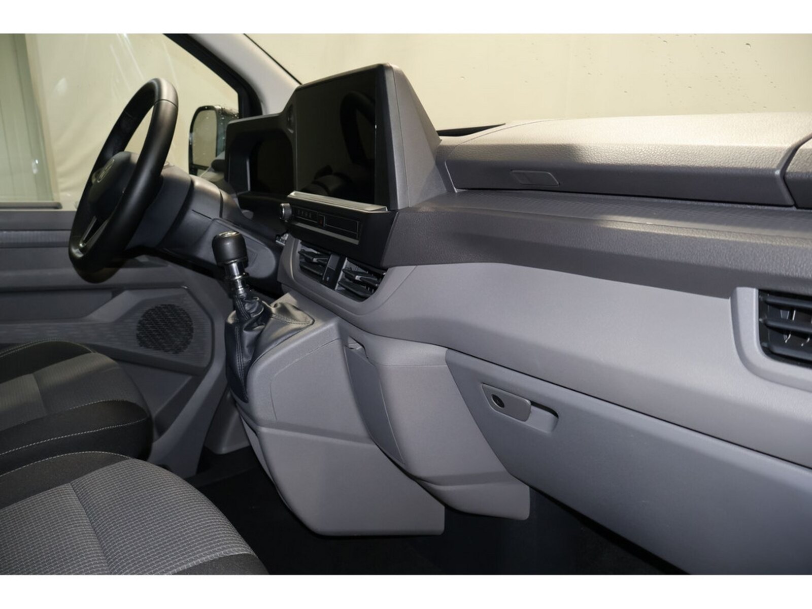 Volkswagen Caravelle – Bild 9