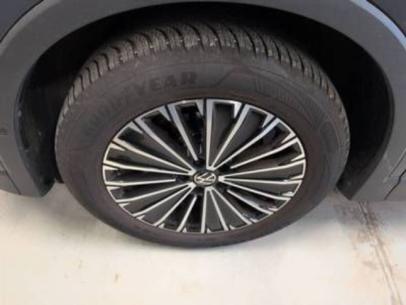 Volkswagen Tiguan – Bild 3