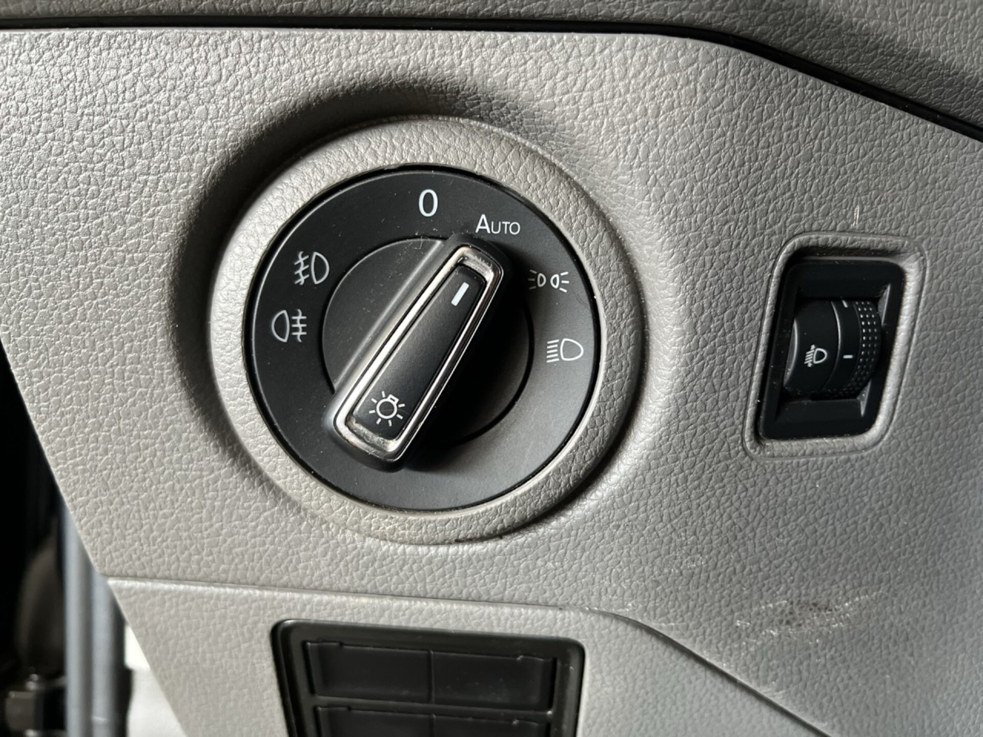 Volkswagen Crafter Kasten langer Radstand