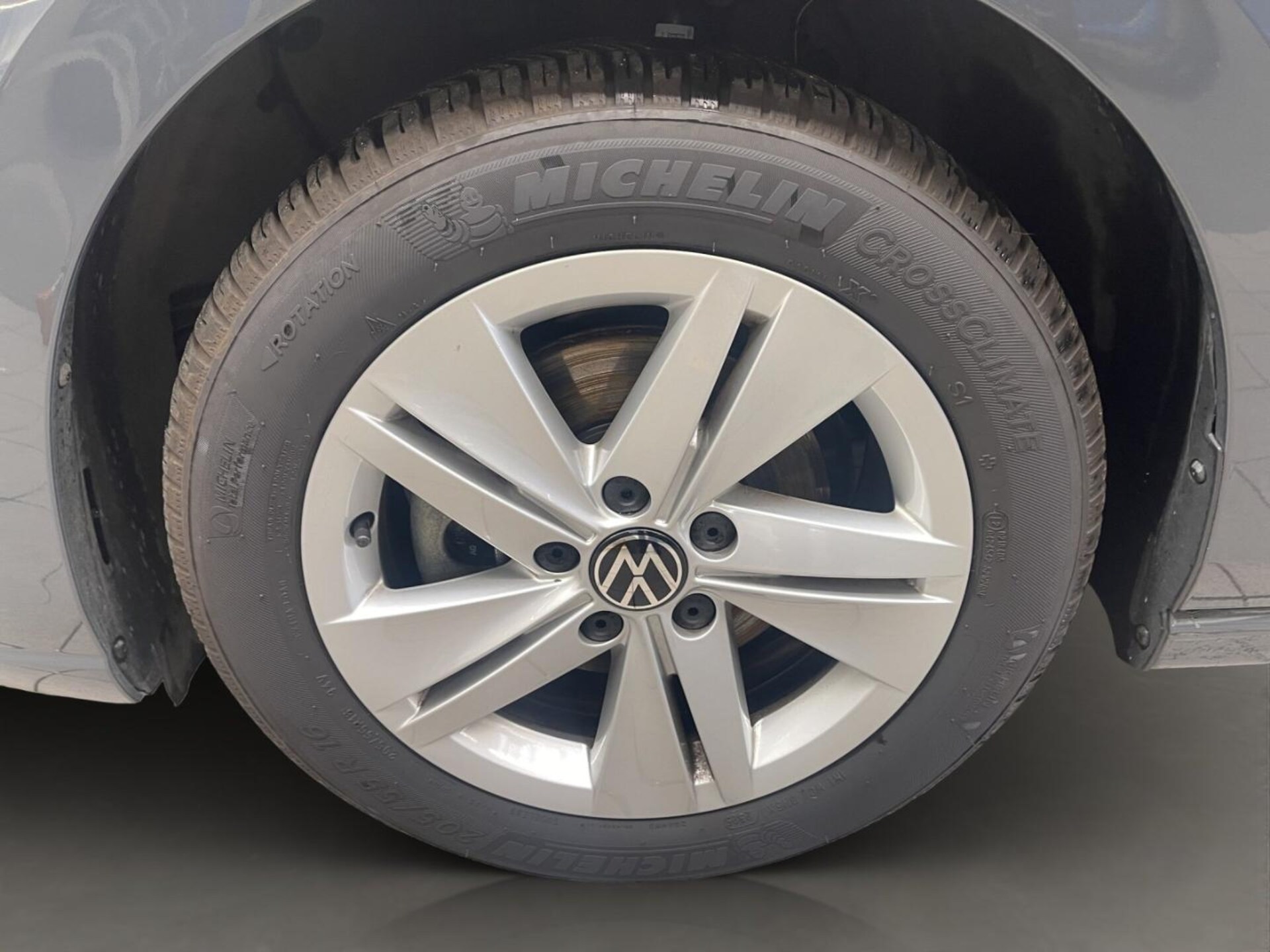 Volkswagen Golf Variant Life