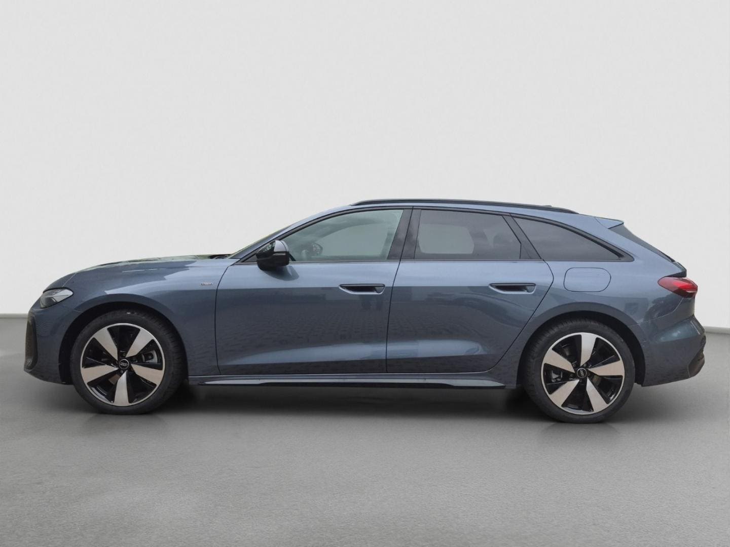 Bild über Audi A5 Avant e-hybrid e-hybrid quattro 220 kW S tronic - für weitere Informationen kontaktieren Sie den Audi Partner