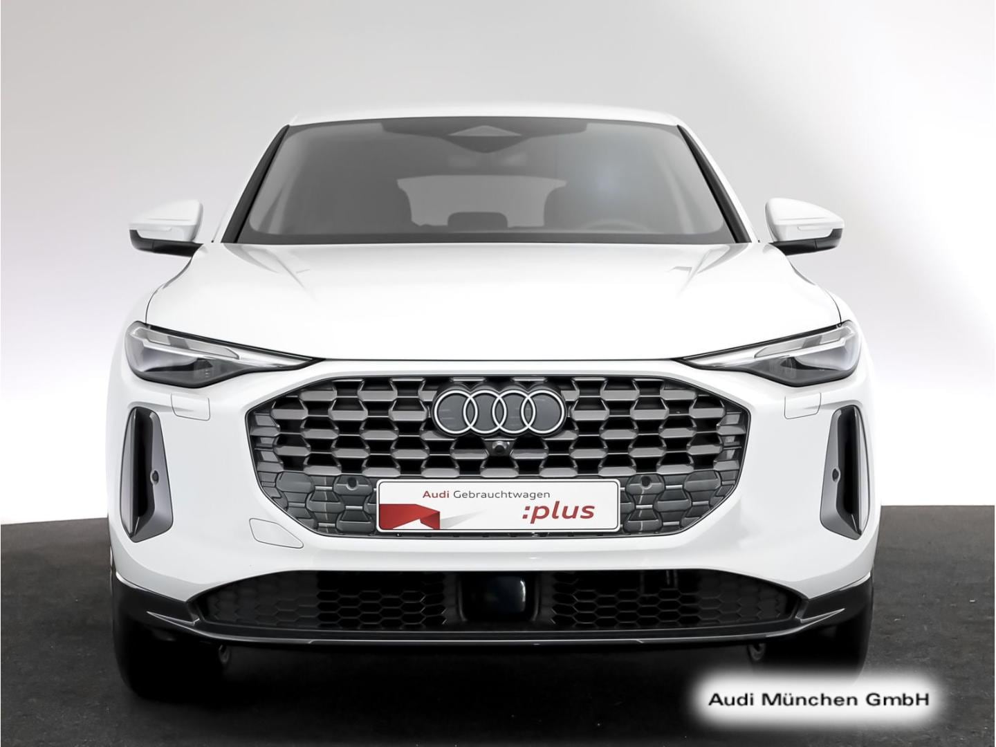 Bild über Audi Q5 Sportback TDI quattro 150 kW S tronic - für weitere Informationen kontaktieren Sie den Audi Partner