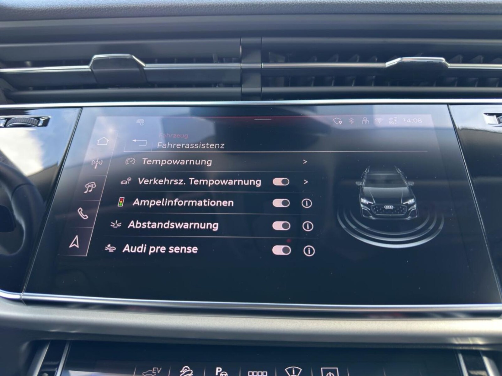 Audi Q8 – Bild 22