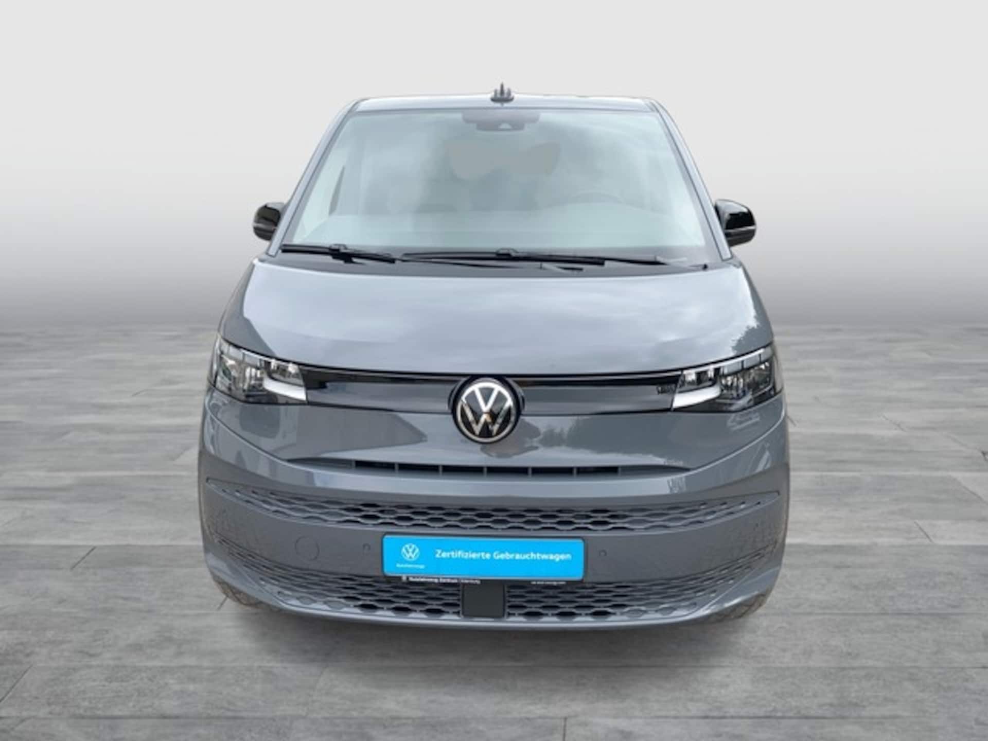 Volkswagen Multivan Basis-Modell