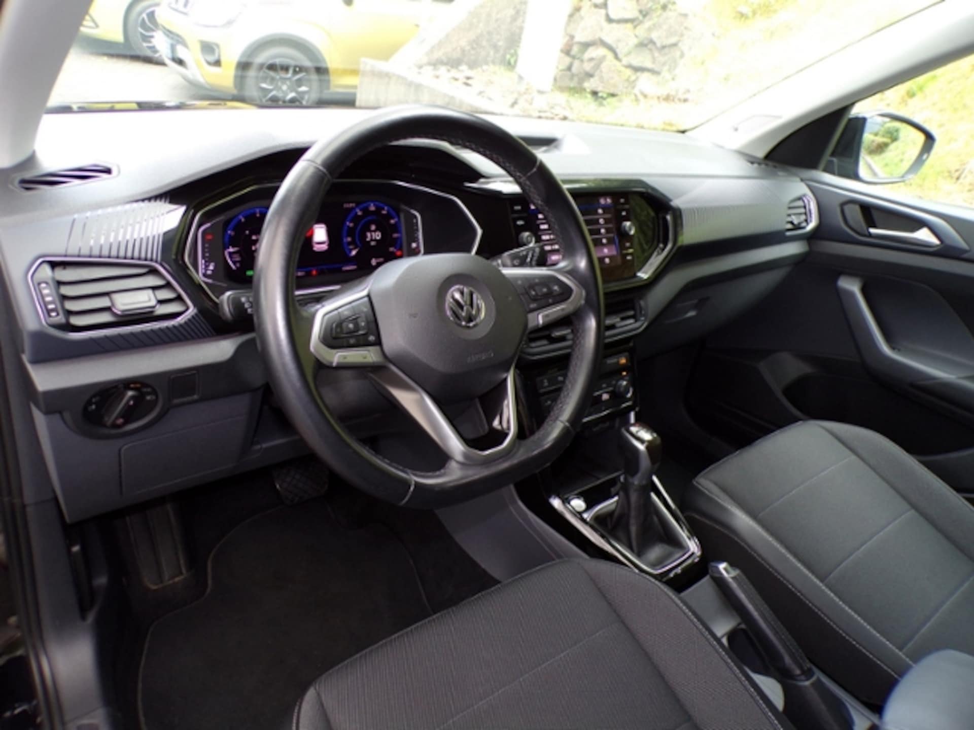 Volkswagen T-Cross Style