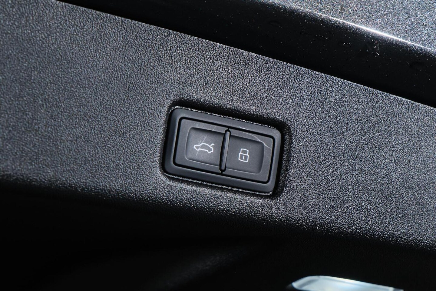 Image about Audi Q5 SUV TDI quattro 150 kW sport