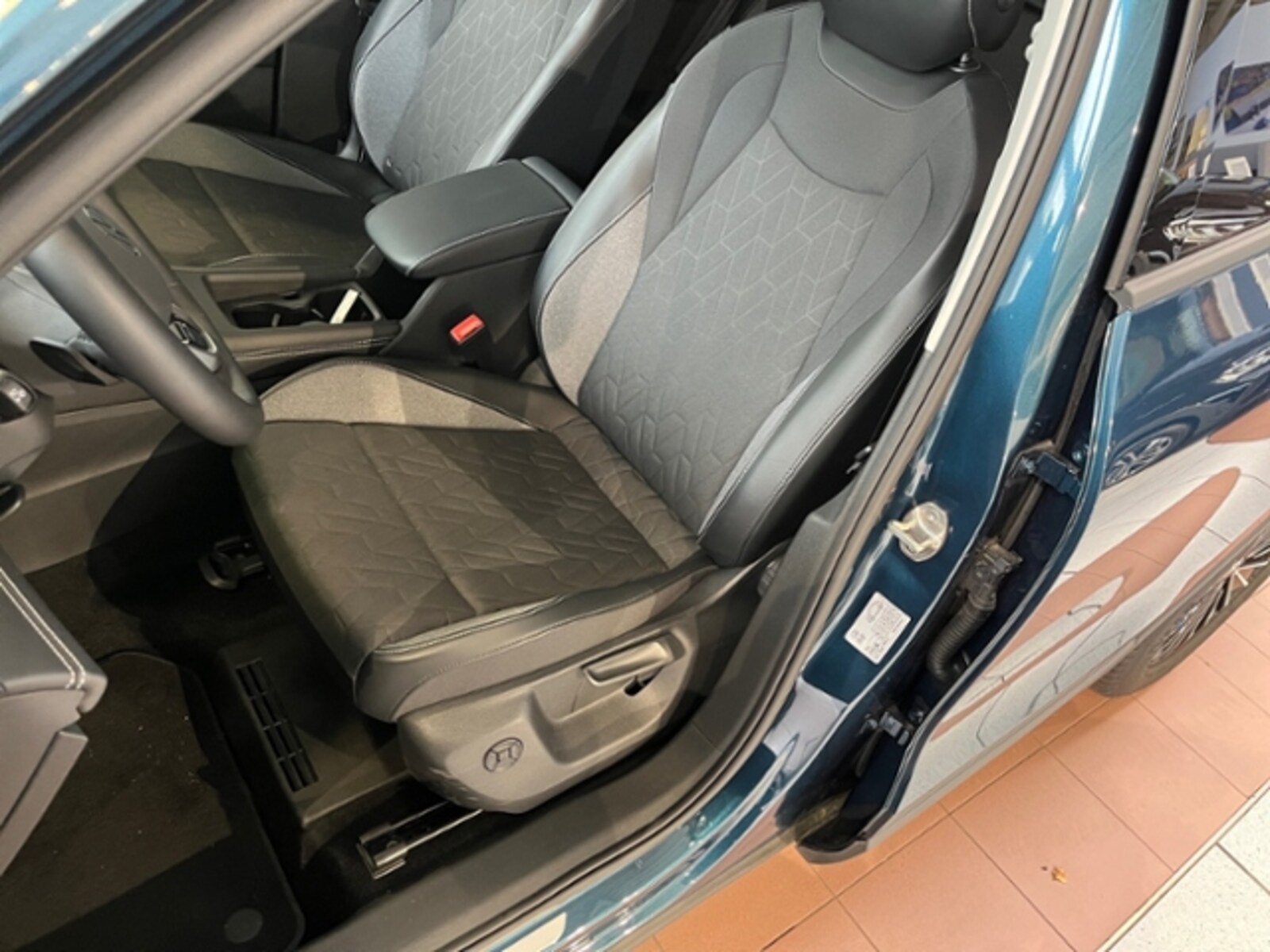 Volkswagen Tiguan – Bild 19