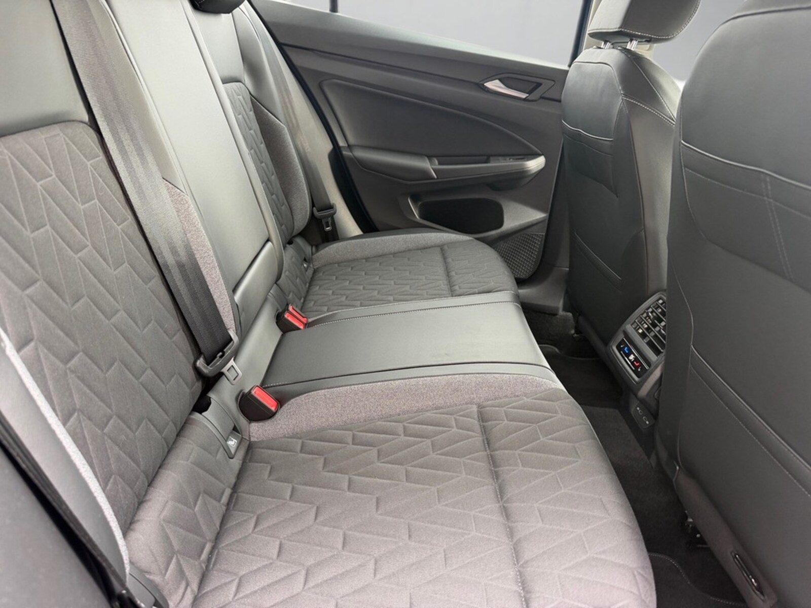 Volkswagen Golf – Bild 12