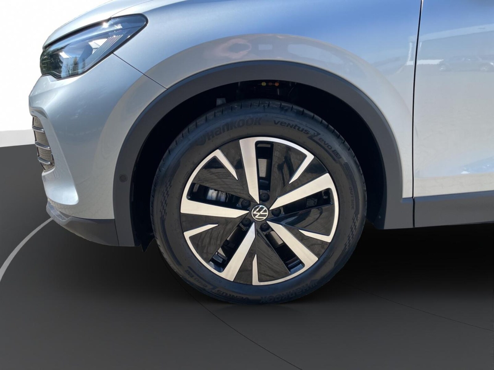 Volkswagen Tiguan – Bild 8