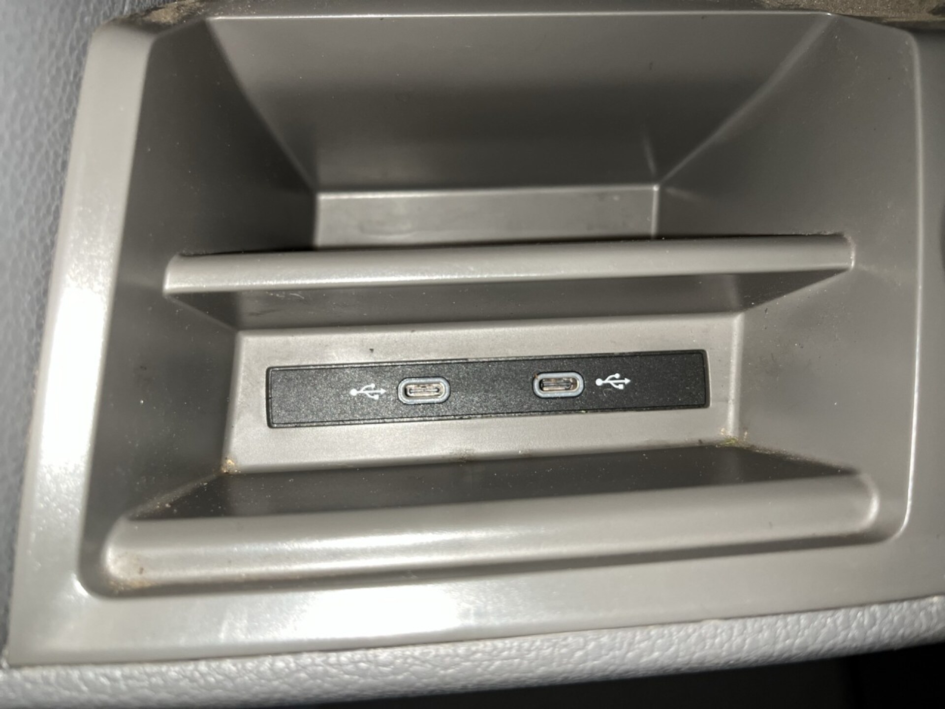 Volkswagen Crafter Kasten langer Radstand
