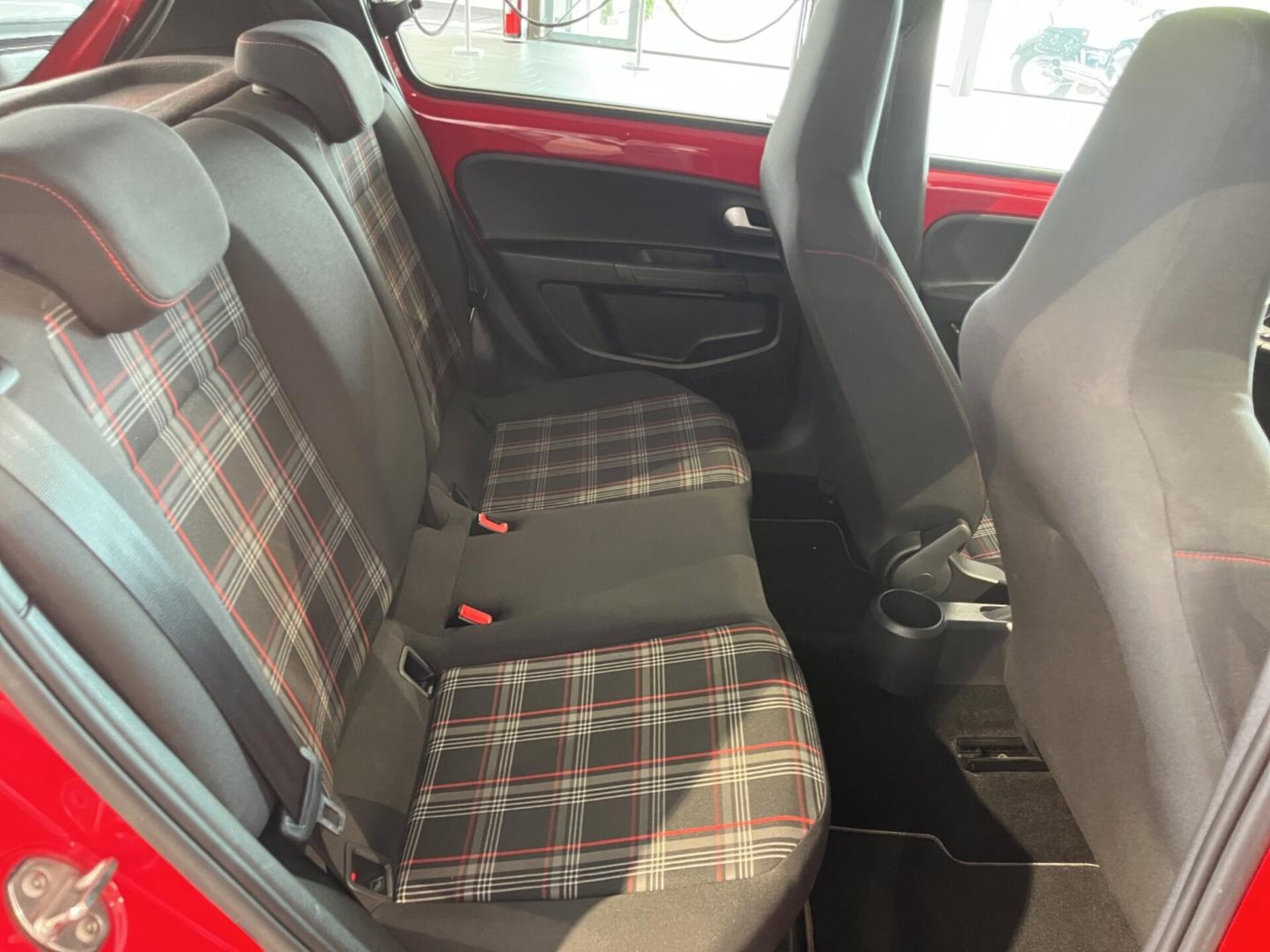 Volkswagen up! GTI