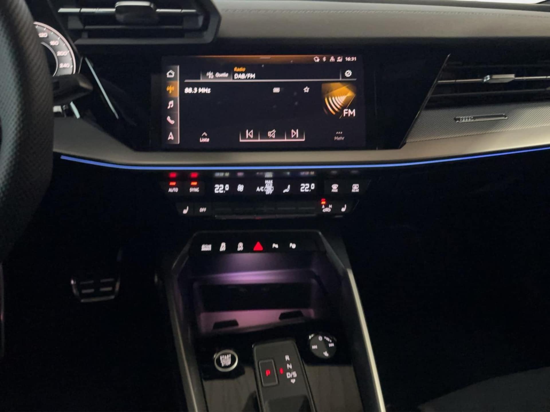 Audi A3 Sportback S line