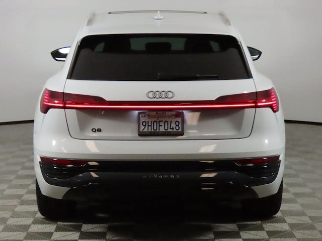 2024 Audi Q8 e-tron