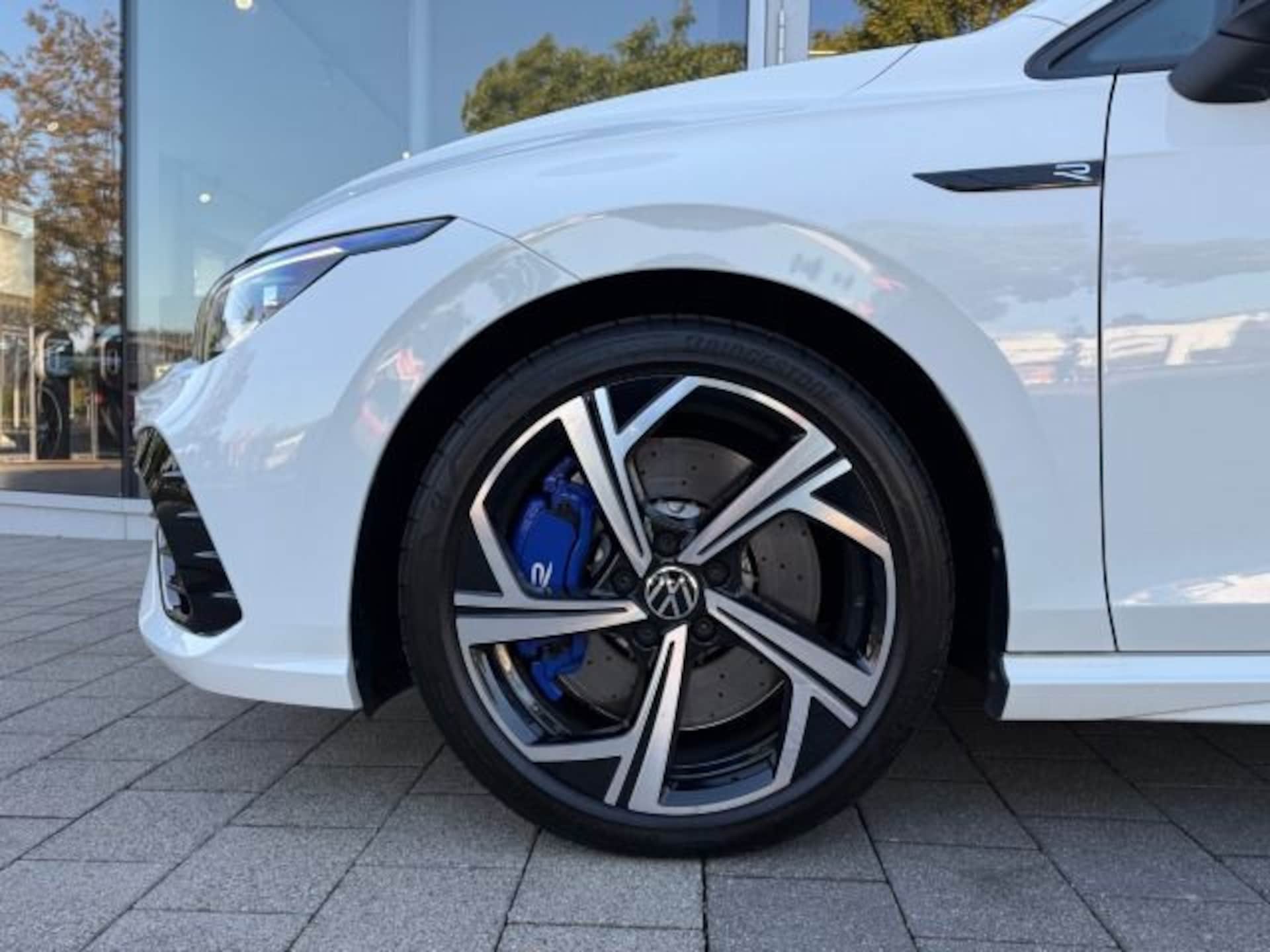 Volkswagen Golf R