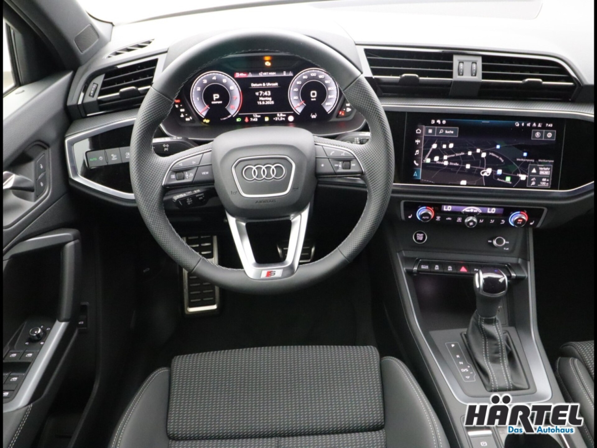 Audi Q3 Sportback S line