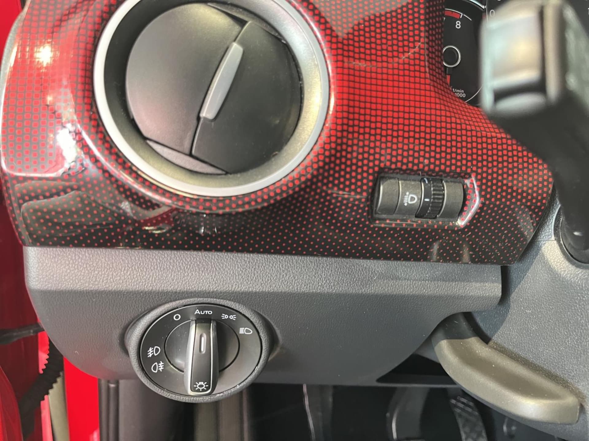 Volkswagen up! GTI