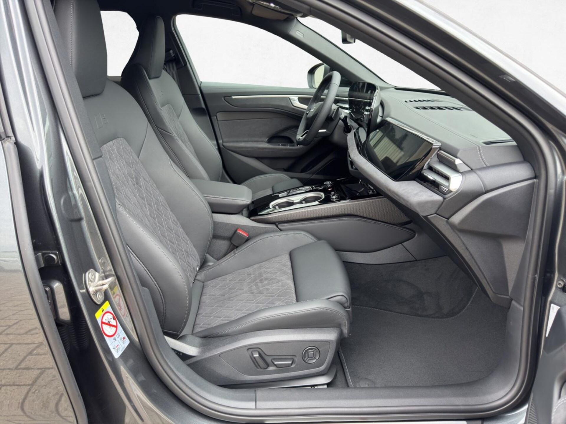 Audi A6 Avant edition one