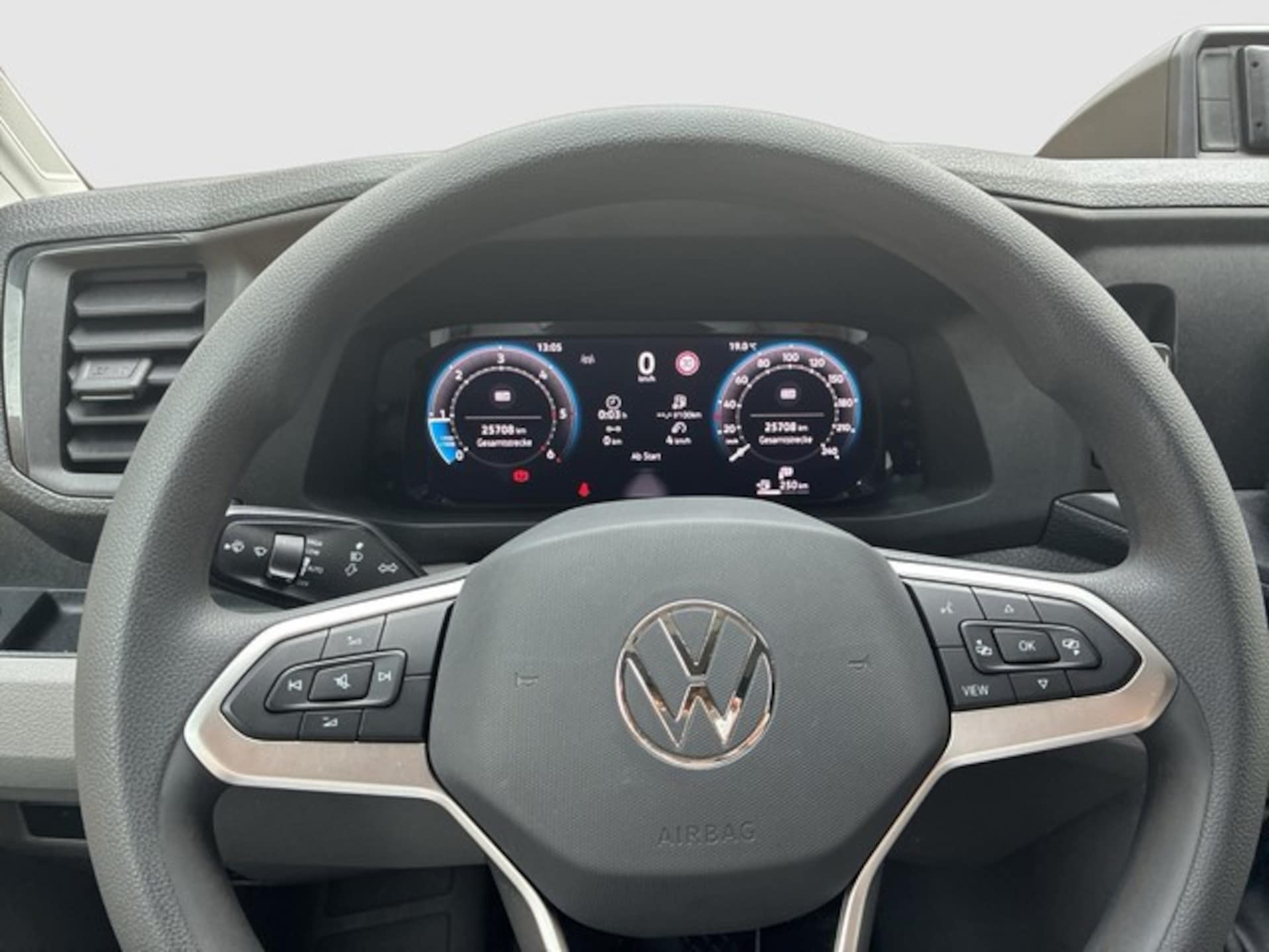 Volkswagen Crafter Kasten langer Radstand