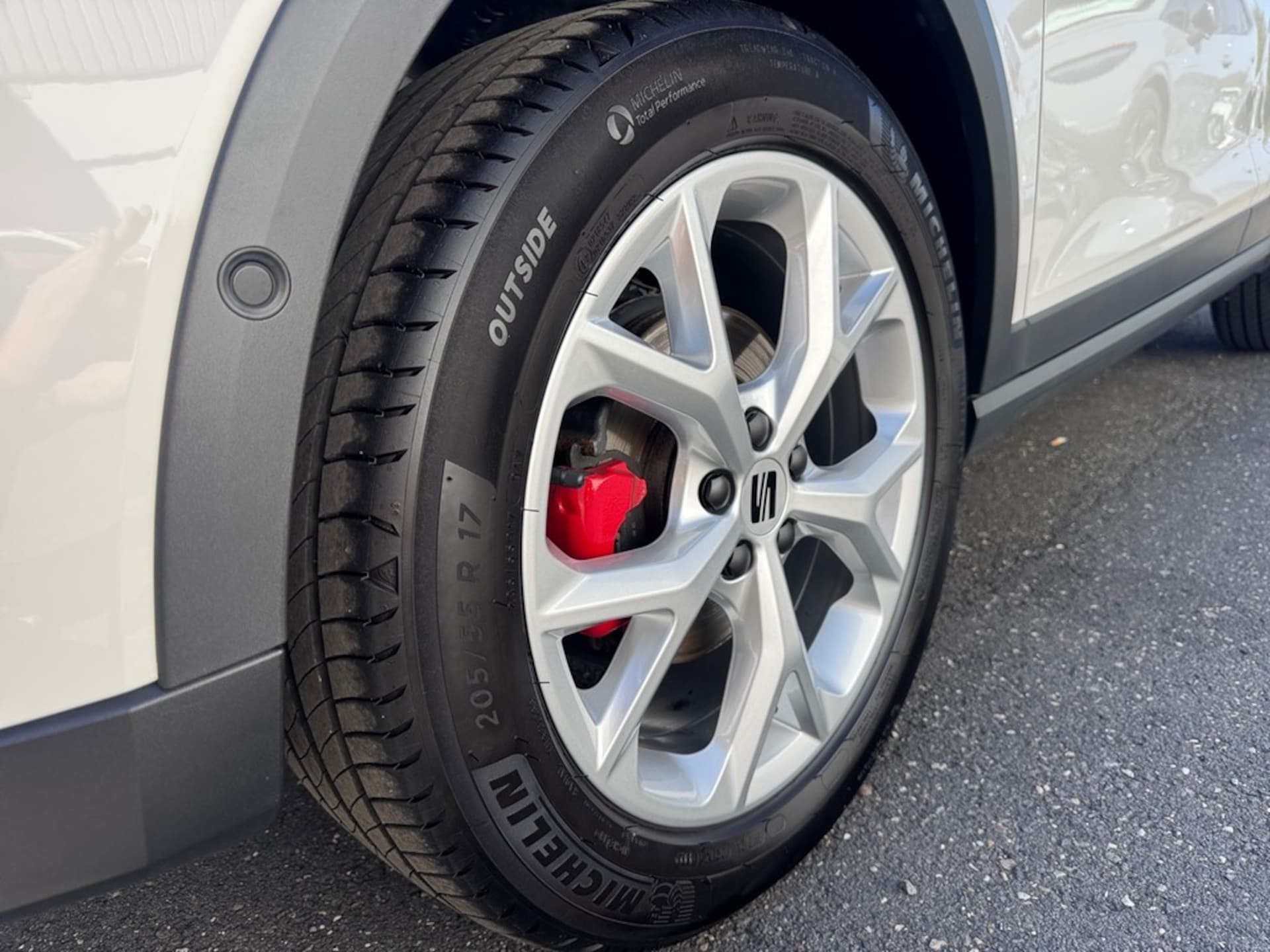 SEAT Arona FR