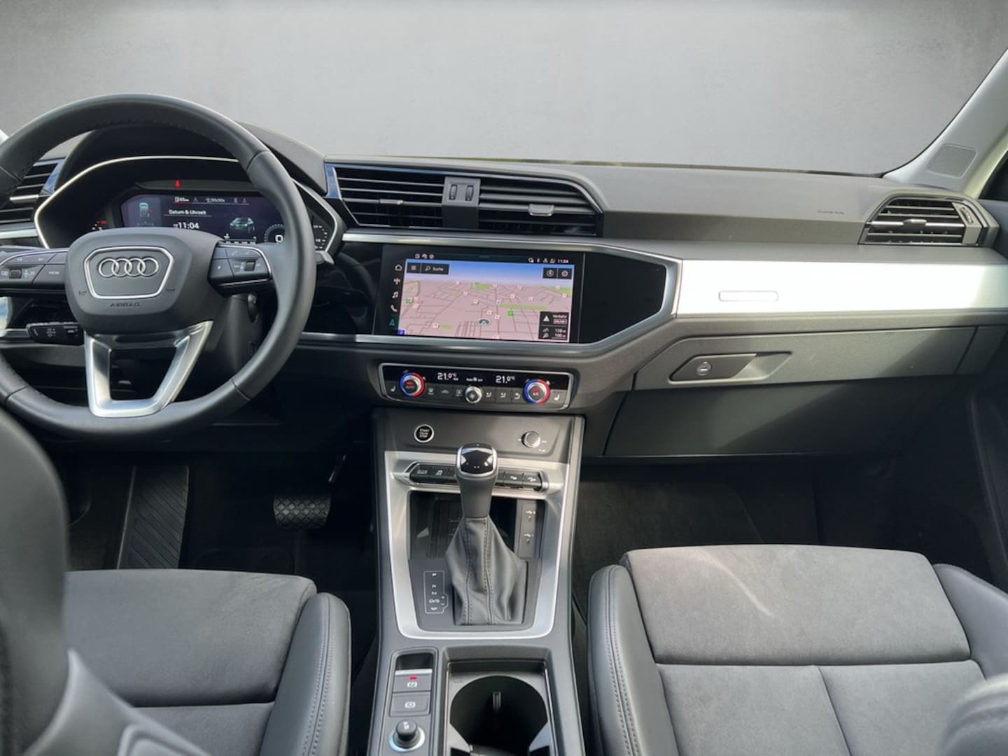 Bild über Audi Q3 Sportback TFSI 110 kW S tronic - für weitere Informationen kontaktieren Sie den Audi Partner