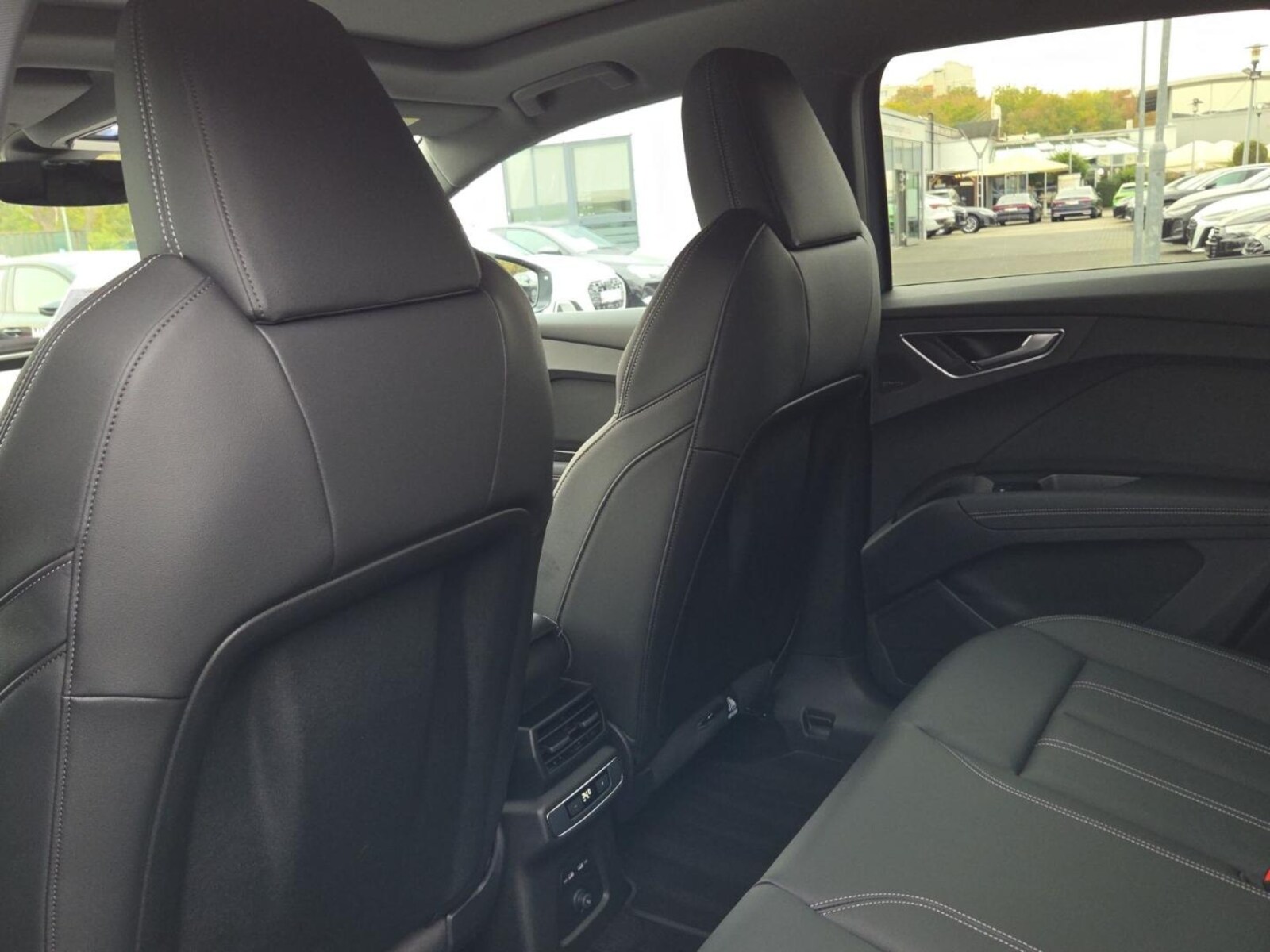 Audi Q4 e-tron – Bild 15