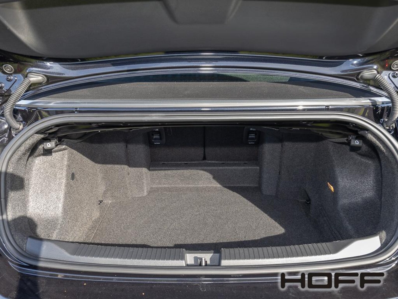 Volkswagen T-Roc Cabriolet – Bild 11