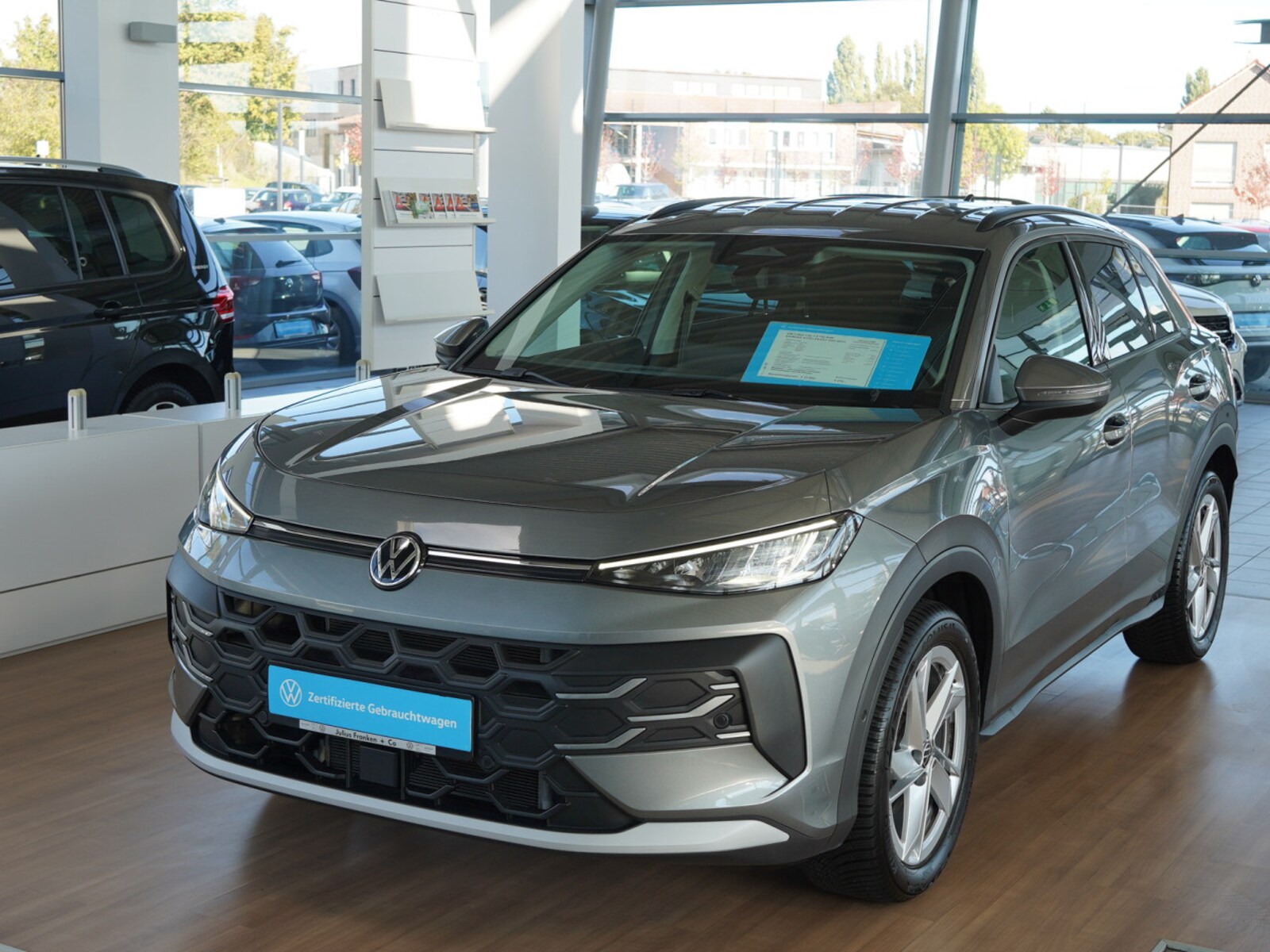 Volkswagen T-Roc – Bild 2