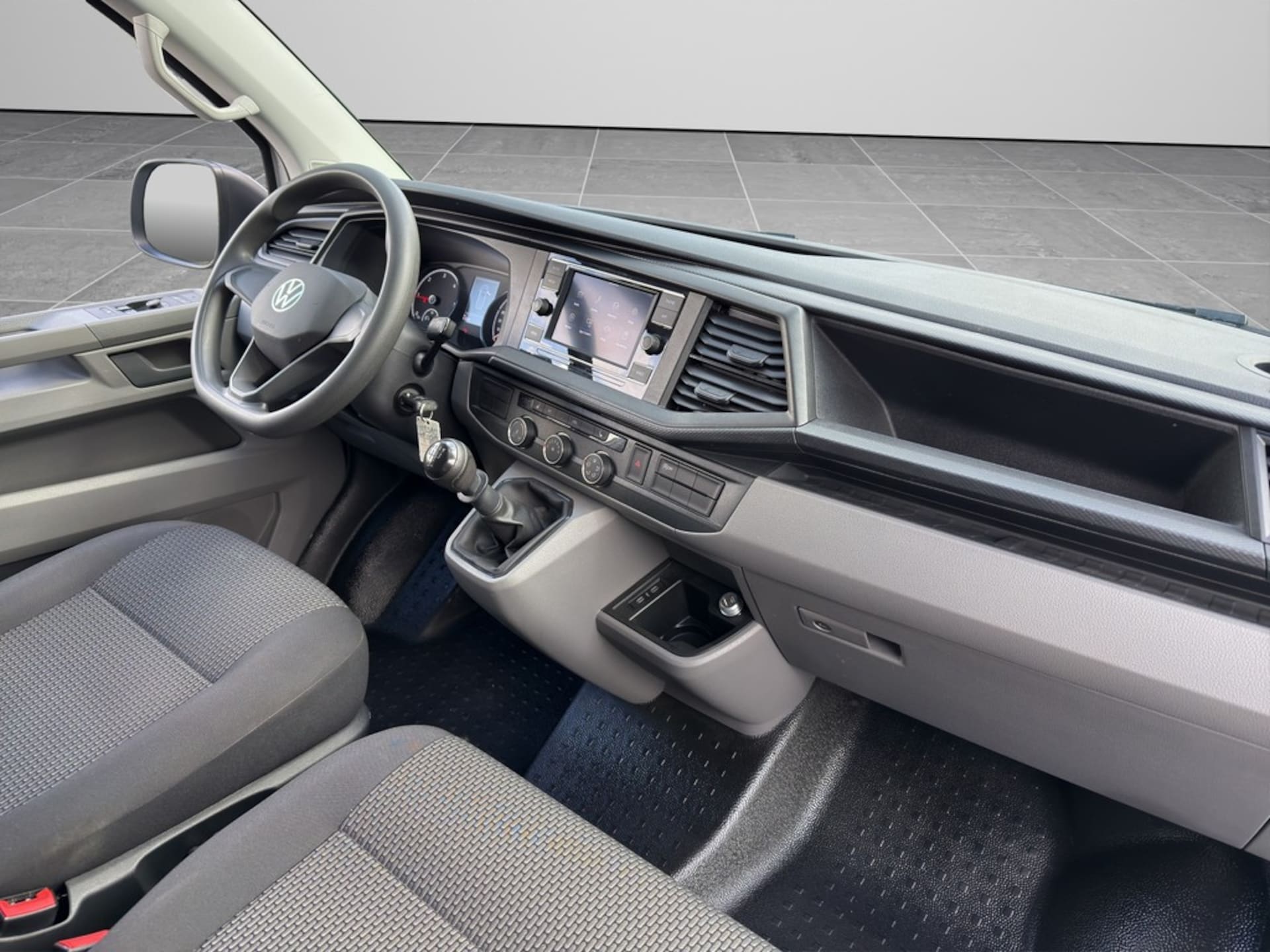 Volkswagen T6.1 Transporter Kasten langer Radstand