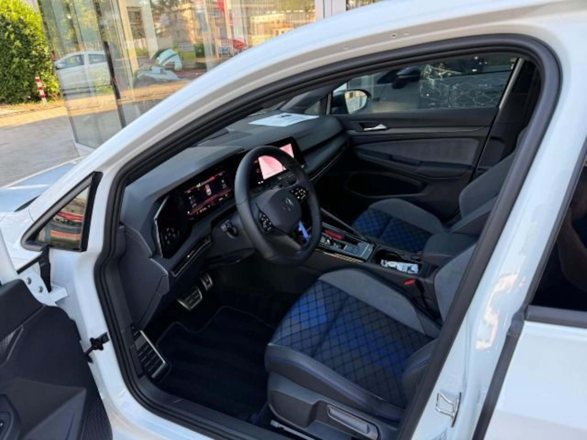 Volkswagen Golf R