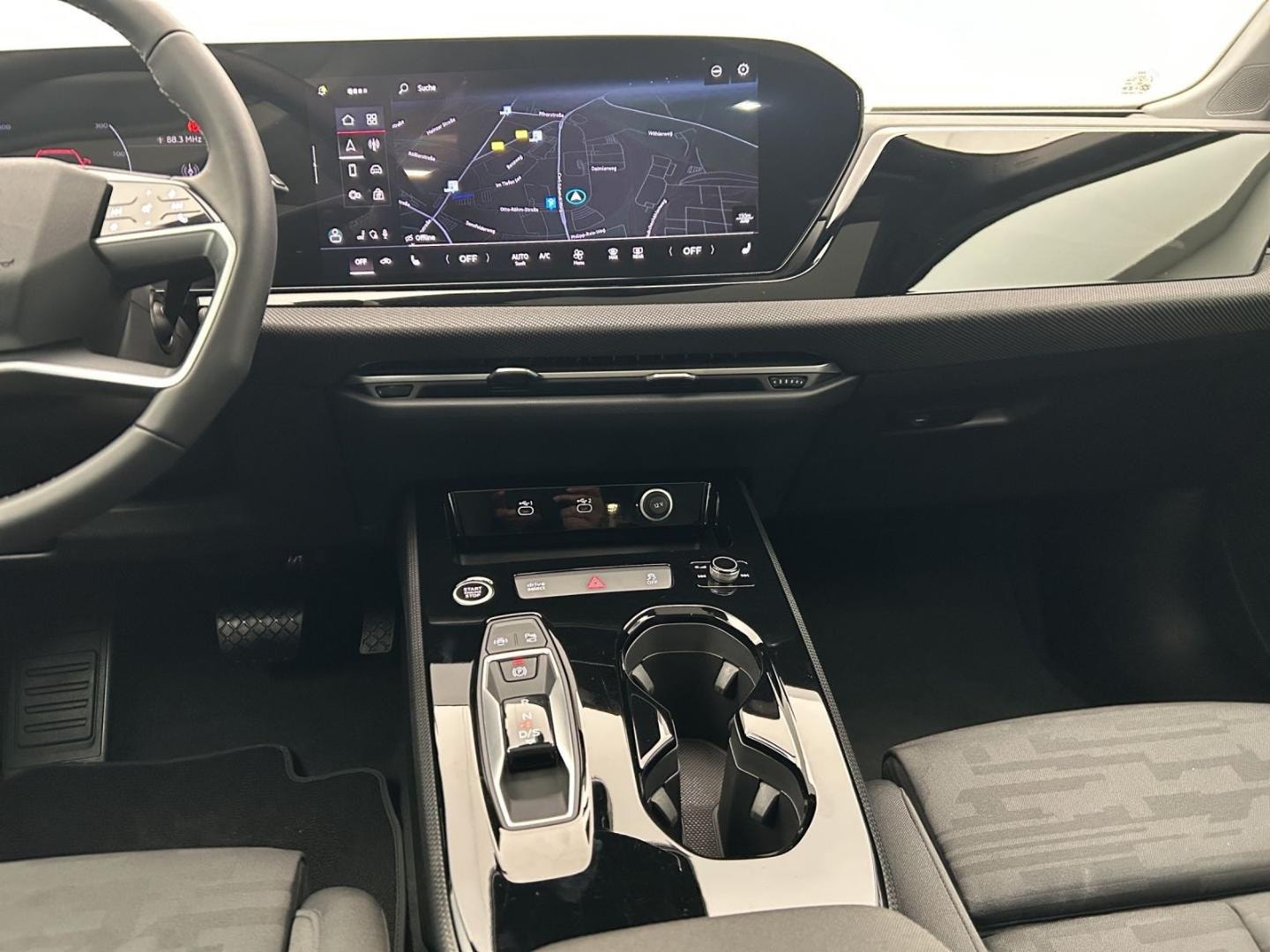 Bild über Audi A5 Avant TDI 150 kW S tronic - für weitere Informationen kontaktieren Sie den Audi Partner