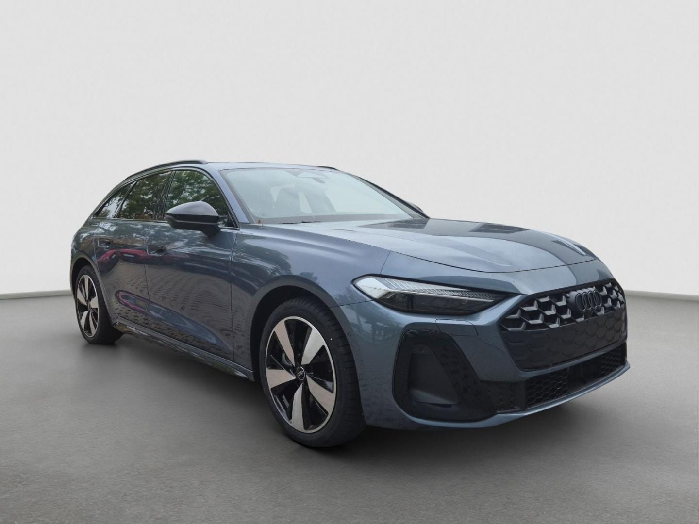 Bild über Audi A5 Avant e-hybrid e-hybrid quattro 220 kW S tronic - für weitere Informationen kontaktieren Sie den Audi Partner