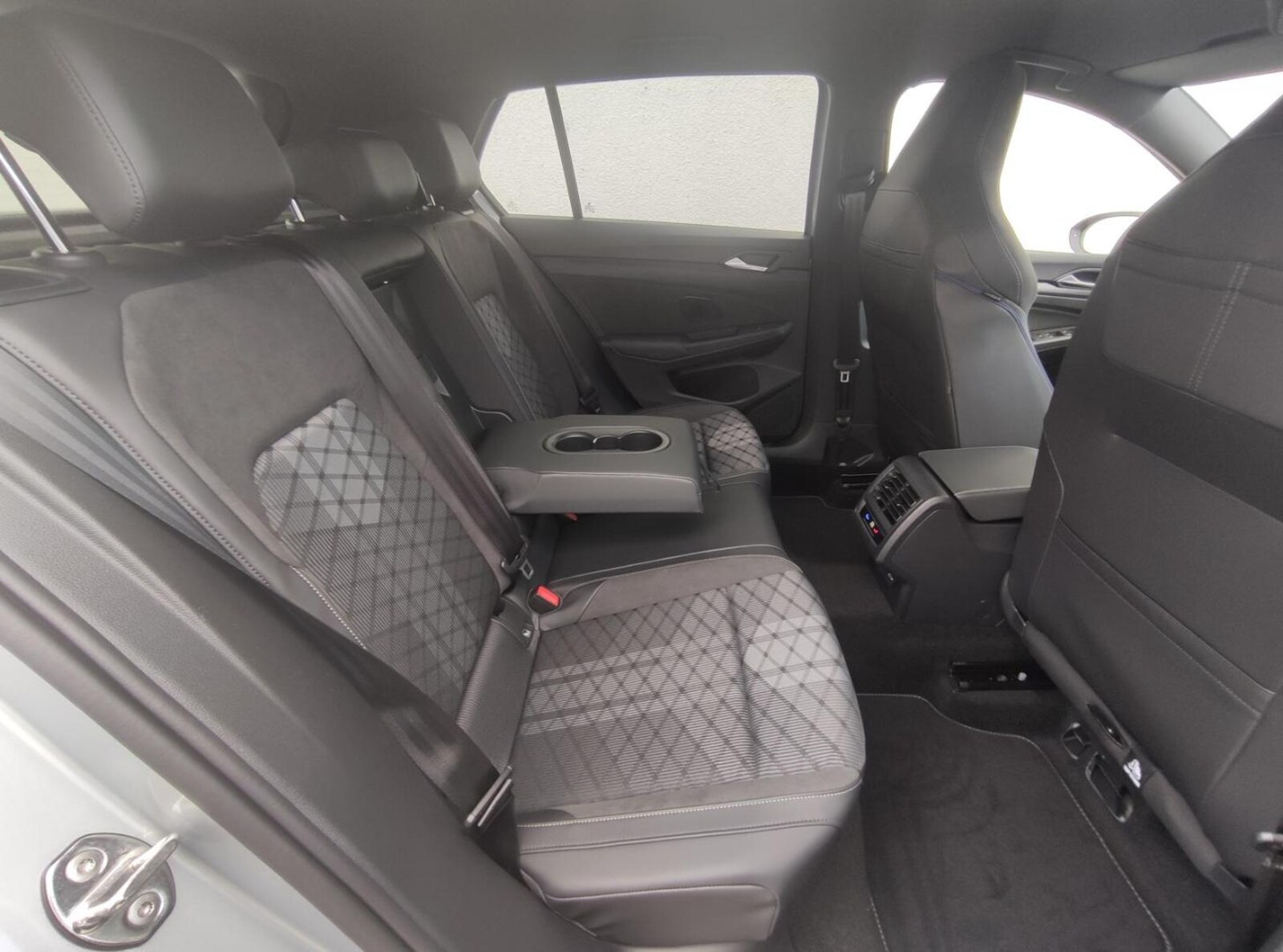 Volkswagen Golf – Bild 13
