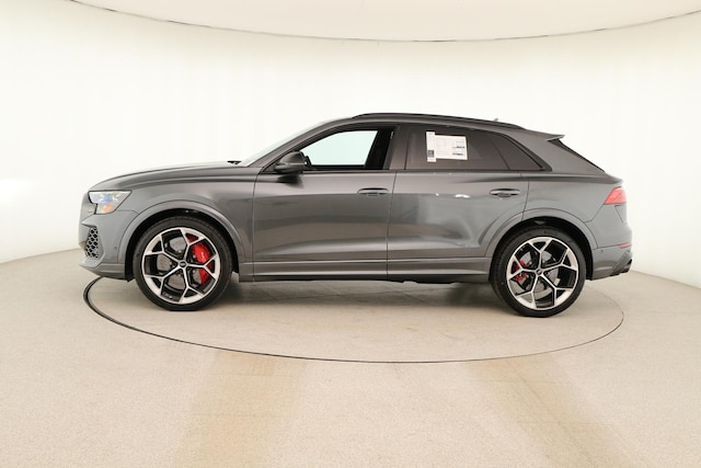 2026 Audi RS Q8 SUV performance