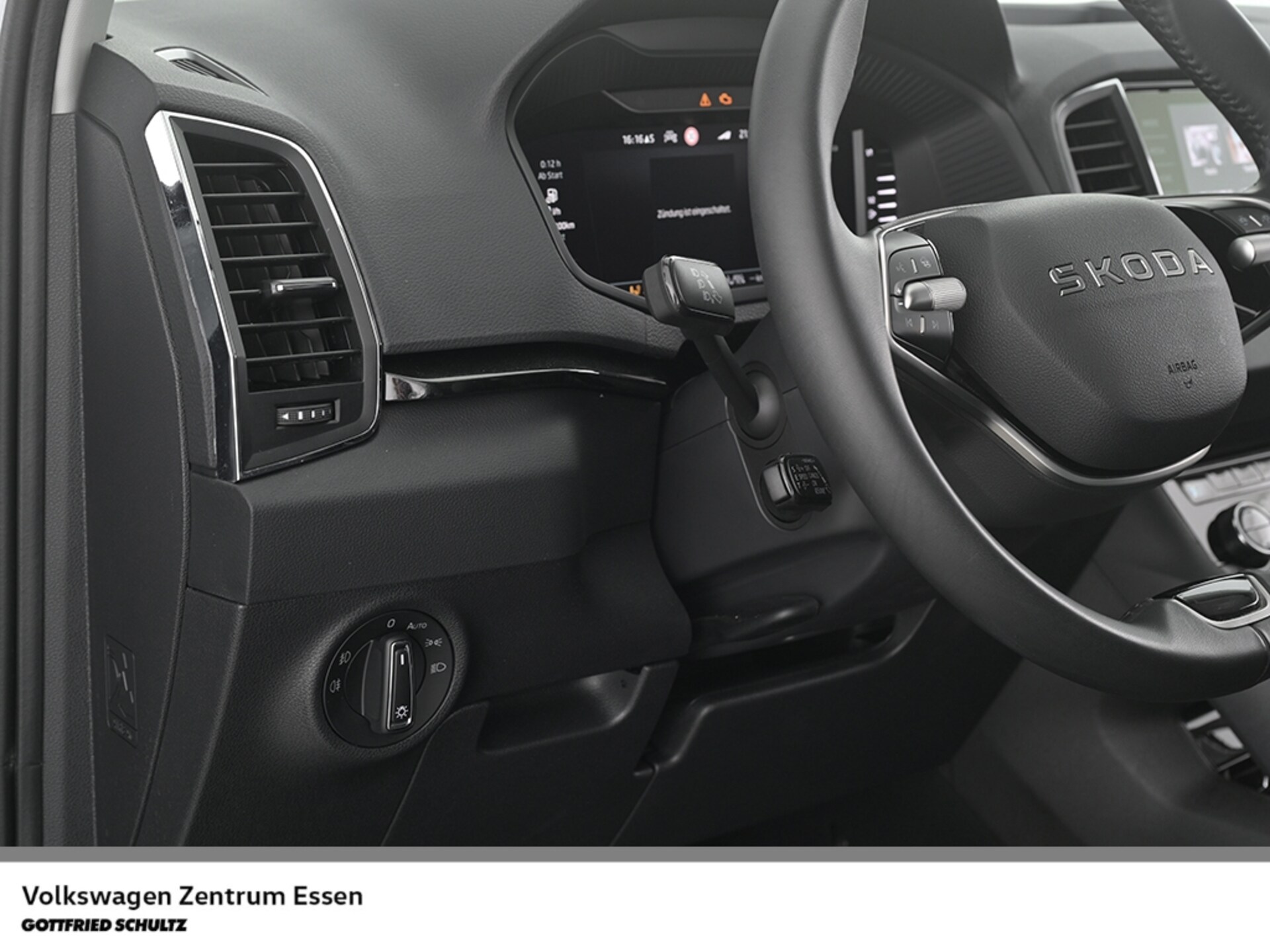 Skoda Karoq Selection